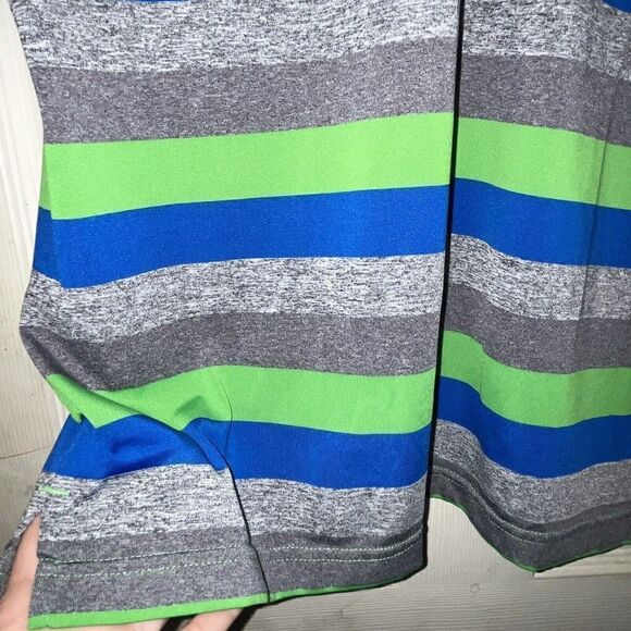 Walter Hagen Shirt Men’s Size Medium Polo Collar Blue‎ Green Golf Outdoor - Picture 2 of 11